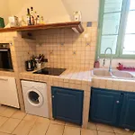 Spacieux 2p Centre Climatise
